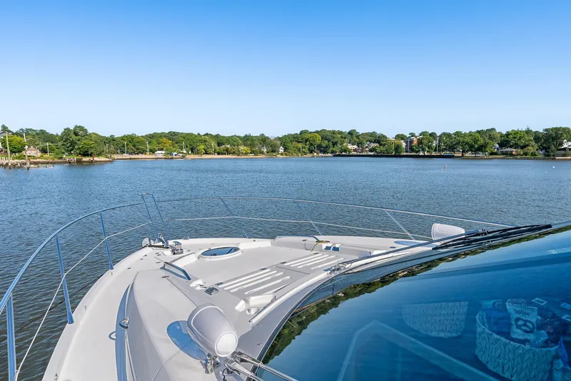 Slide: The Image of Sunseeker Manhattan 65 2016 - 118