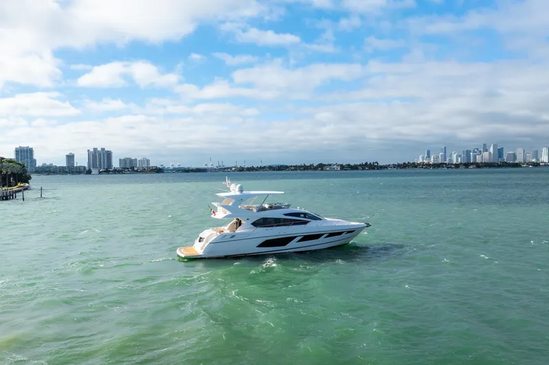 Slide: The Image of Sunseeker Manhattan 65 yacht cruising on a sunny day, 2016 model. - 4