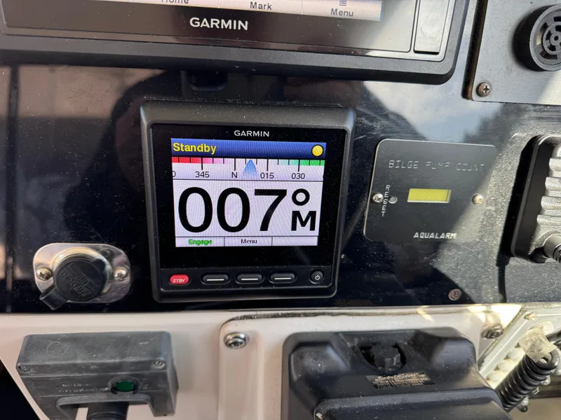 Slide: The Image of Garmin navigation display on 2005 Albin 28 Tournament Express boat dashboard. - 20