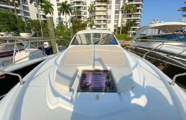 Slide: The Image of 2019 Beneteau Gran Turismo 40 yacht docked, with modern design and cityscape background. - 33
