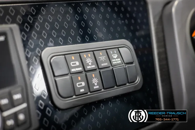 Slide: The Image of Control panel of 2025 Bennington MFBSE with various labeled buttons. - 31