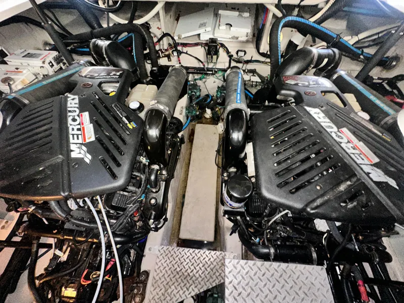 Slide: The Image of Engine room of 2007 Sea Ray 380 Sundancer with twin Mercury engines. - 40
