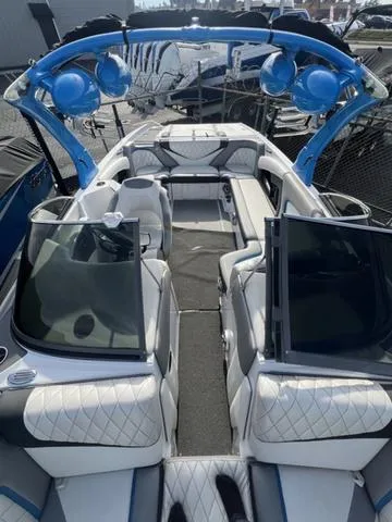 Slide: The Image of Tigé RZ4 2014 - 5