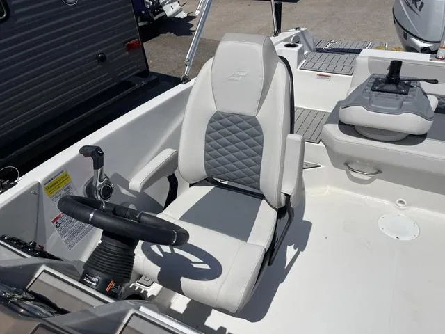 Slide: The Image of Starcraft SVX211 2025 - 13