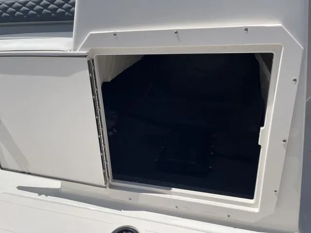 Slide: The Image of Starcraft SVX211 2025 - 21