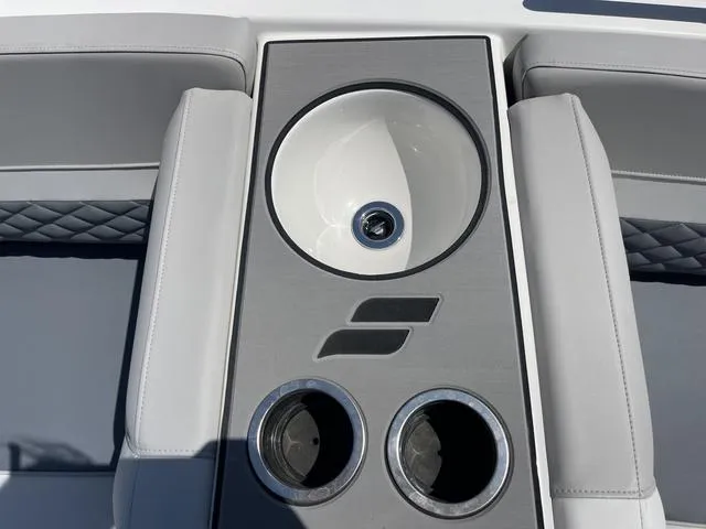 Slide: The Image of Starcraft SVX211 2025 - 22