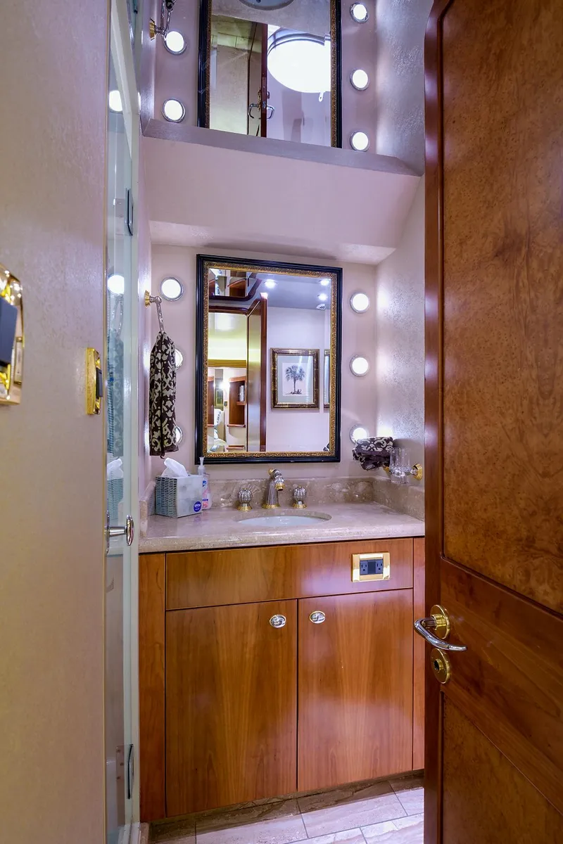 Slide: The Image of Westport 95 - My Girl - VIP Guest Stateroom Head - 42