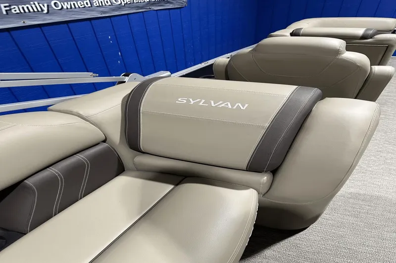 Slide: The Image of Sylvan 8522 Mirage Cruise 2022 - 12