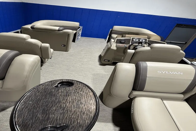 Slide: The Image of Sylvan 8522 Mirage Cruise 2022 - 15