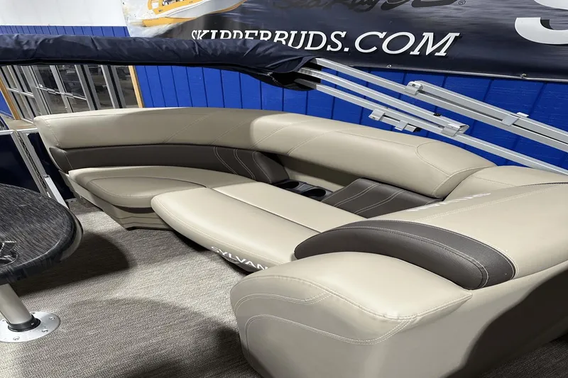 Slide: The Image of Sylvan 8522 Mirage Cruise 2022 - 17