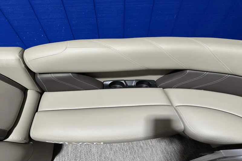 Slide: The Image of Sylvan 8522 Mirage Cruise 2022 - 23