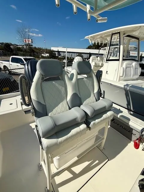 Slide: The Image of 2025 Avenger AV26 boat with luxurious dual seating, featuring modern design and comfort. - 6