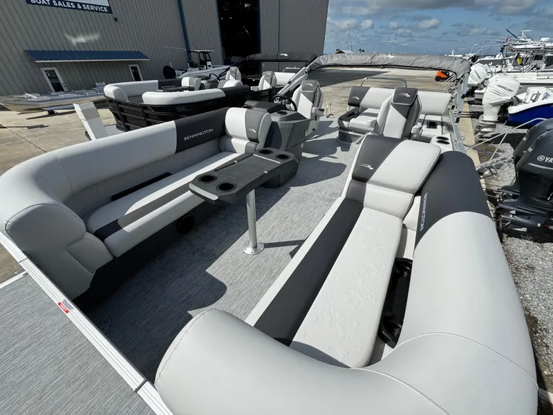 Slide: The Image of 2025 Bennington 22 SSB pontoon boat with spacious seating and modern design. - 14