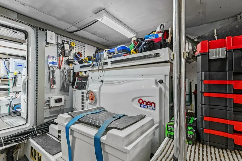 Slide: The Image of Altima Sedan 2008 - 58