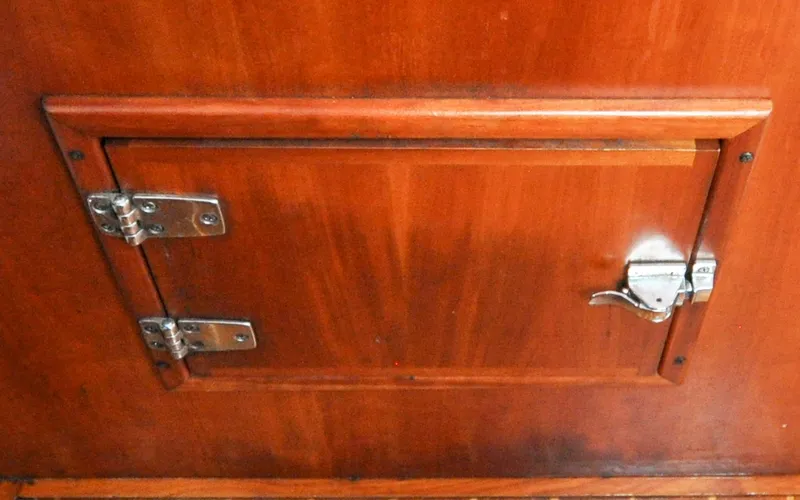 Slide: The Image of Tartan 4100 - Diamond - Galley - Fridge Front Loading Door - 101