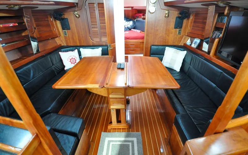 Slide: The Image of Tartan 4100 - Diamond - Salon - Table - 78