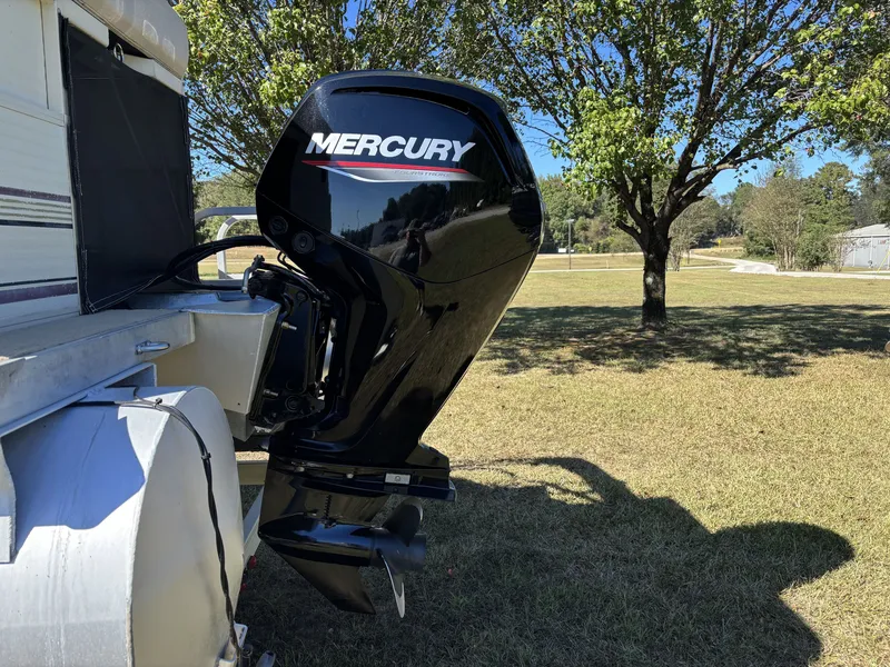 Slide: The Image of Aloha 210 FAMILY 2005 - 10