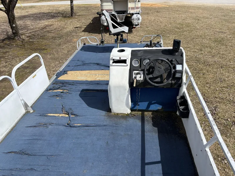 Slide: The Image of Fisher Boats MONARK 20 TOON 1994 - 3