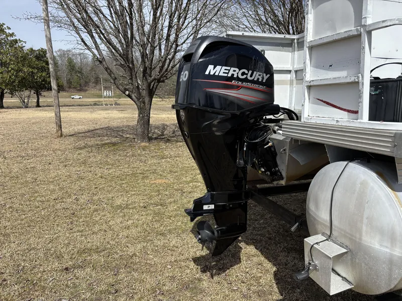 Slide: The Image of Fisher Boats MONARK 20 TOON 1994 - 5