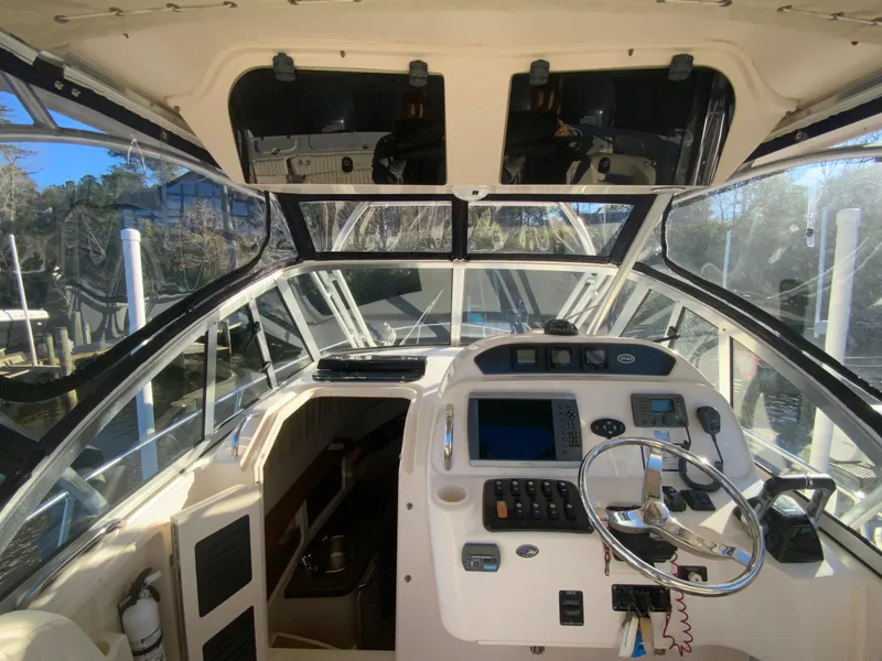 Slide: The Image of Grady-White Chesapeake 290 2009 - 45