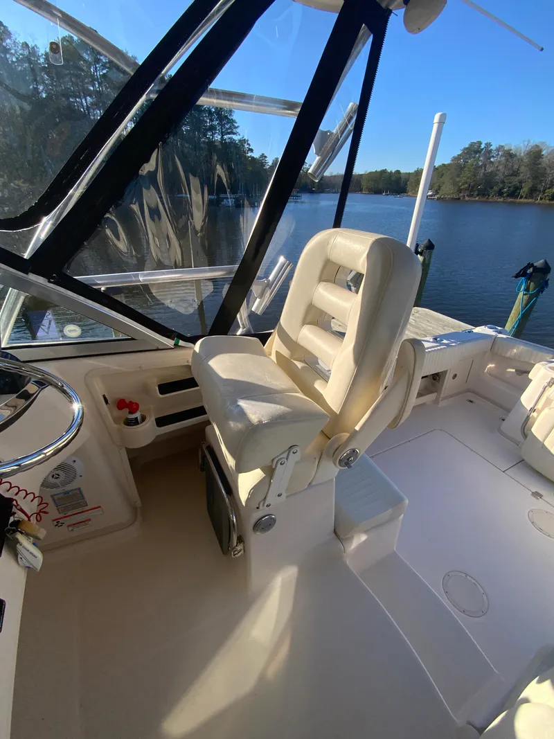 Slide: The Image of Grady-White Chesapeake 290 2009 - 51