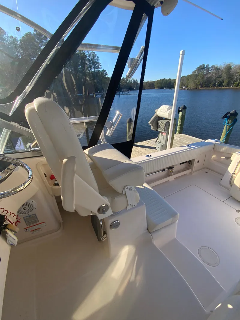 Slide: The Image of Grady-White Chesapeake 290 2009 - 53