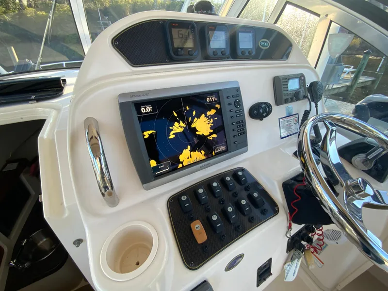 Slide: The Image of Grady-White Chesapeake 290 2009 - 55