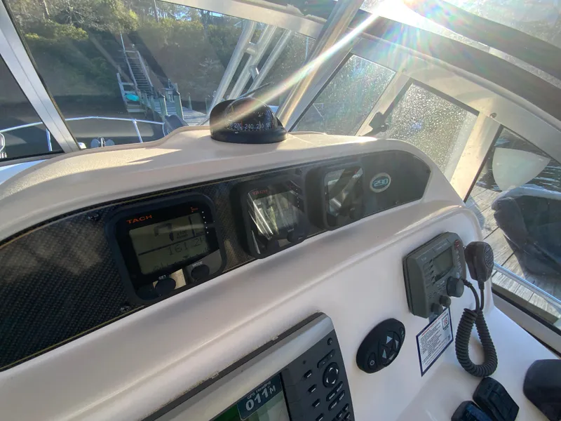 Slide: The Image of Grady-White Chesapeake 290 2009 - 57