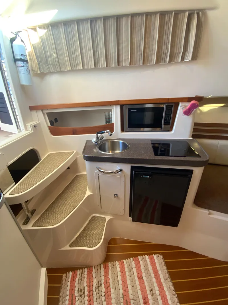 Slide: The Image of Grady-White Chesapeake 290 2009 - 75