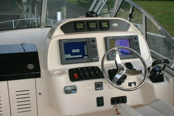 Slide: The Image of Grady White 290 manf picture - 90