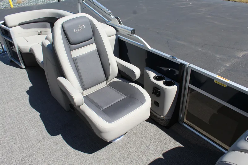 Slide: The Image of Barletta Cabrio 22QC 2025 - 16