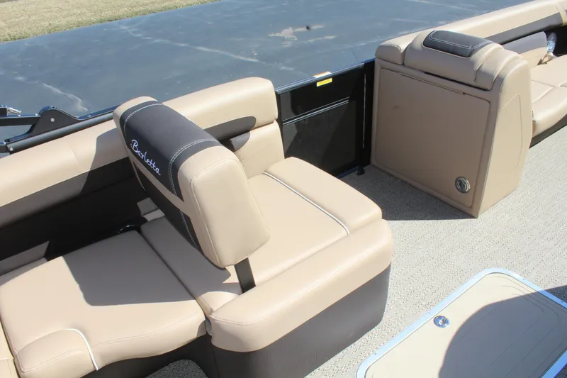 Slide: The Image of Barletta Cabrio 24Q 2025 - 11