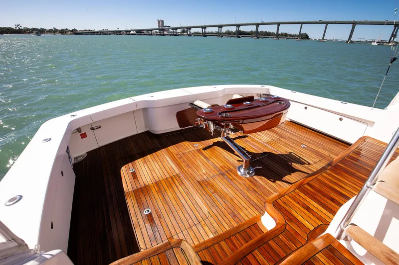 Slide: The Image of Viking 62 On the Edge III - Cockpit - 20