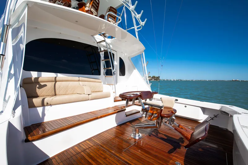 Slide: The Image of Viking 62 On the Edge III - Cockpit - 24