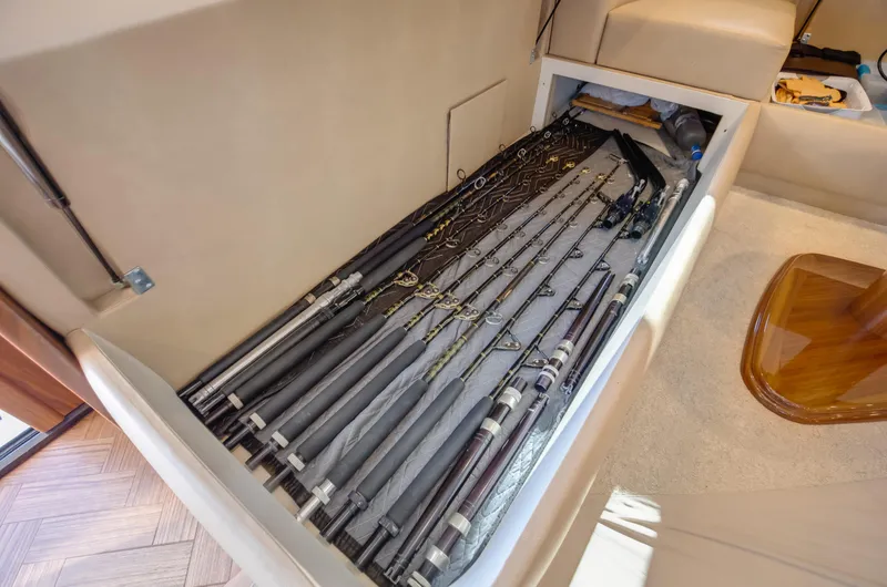 Slide: The Image of Viking 62 On the Edge III - Storage - 32