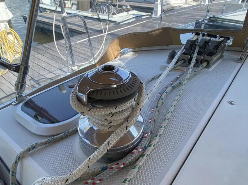Slide: The Image of Winch and ropes on a 1995 Catalina 36 MkII sailboat deck. - 16