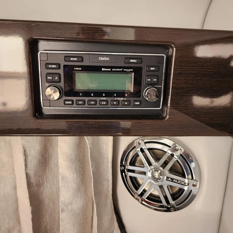 Slide: The Image of Clarion audio system and JL Audio speaker in 2019 Formula 330 Crossover Bowrider OB. - 13
