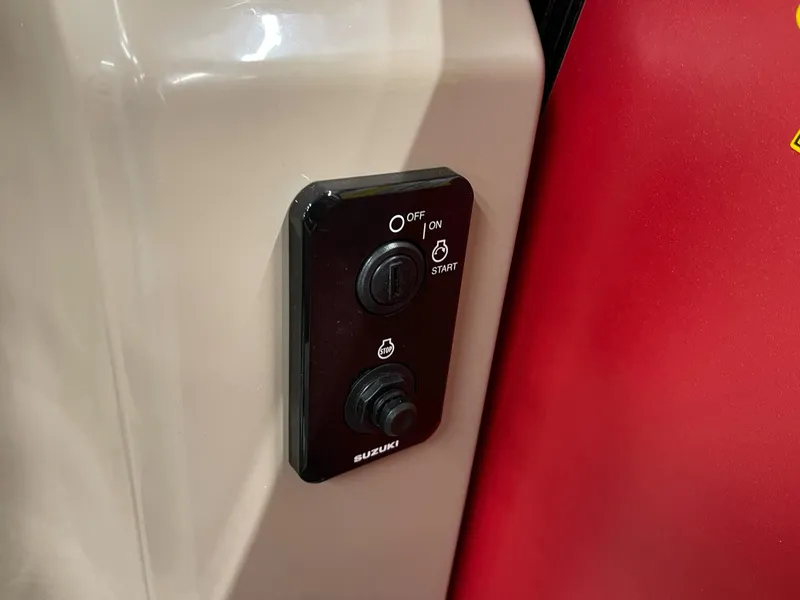 Slide: The Image of Control panel on 2025 Bentley Pontoons 200 Fish-N-Cruise boat. - 14