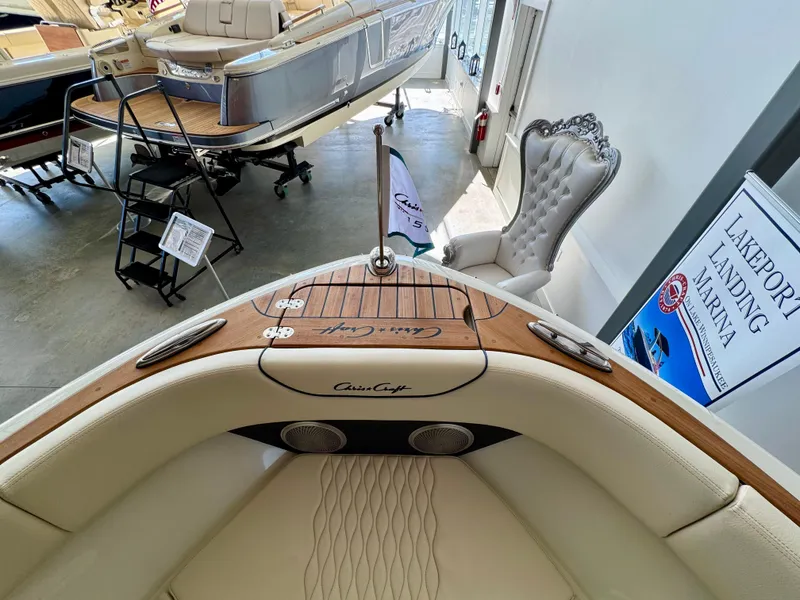 Slide: The Image of 2025 Chris-Craft Sportster 25 boat interior at Lakeport Landing Marina showroom. - 19