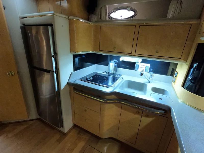 Slide: The Image of Sea Ray 500 Sundancer 1998 - 89