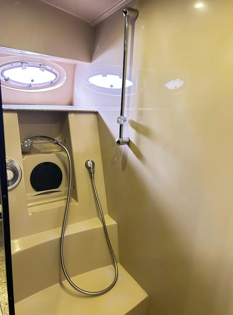 Slide: The Image of Cruisers 5000 Sedan Sport 2004 - 50