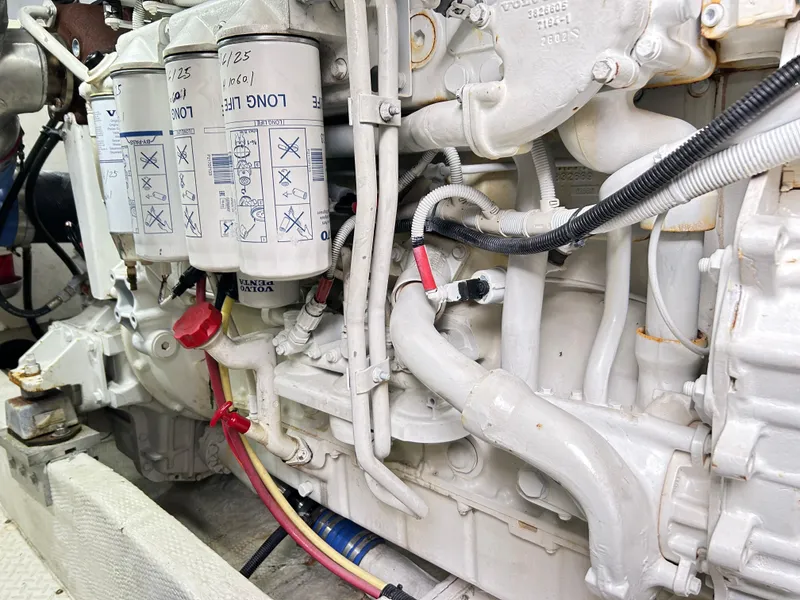 Slide: The Image of Cruisers 5000 Sedan Sport 2004 - 82