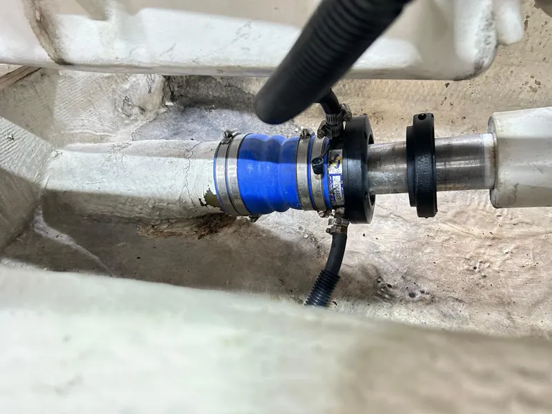 Slide: The Image of Cruisers 5000 Sedan Sport 2004 - 86