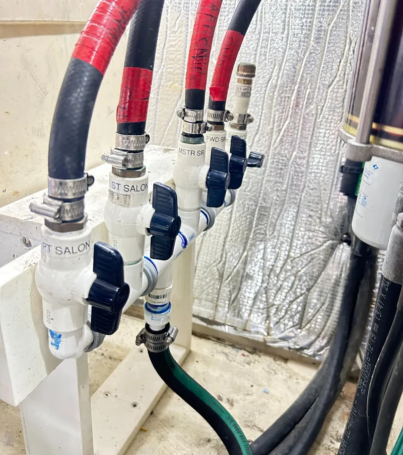 Slide: The Image of Cruisers 5000 Sedan Sport 2004 - 97