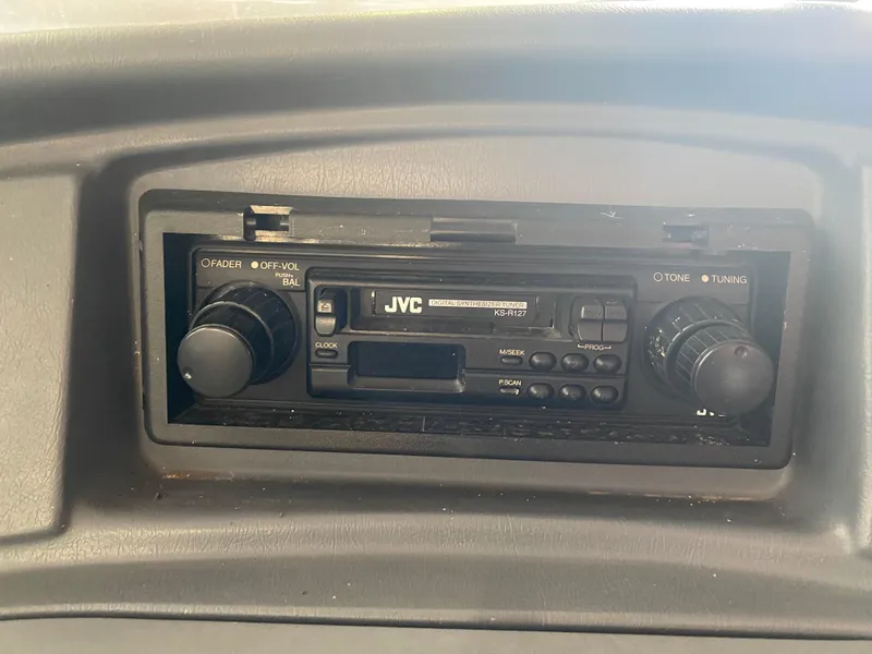 Slide: The Image of JVC stereo system in 1995 Wellcraft 196 S Eclipse boat dashboard. - 17