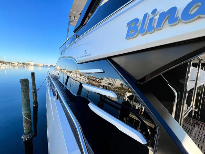 Slide: The Image of Fairline Squadron 68 2020 - 80