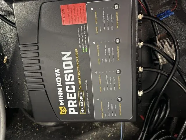 Slide: The Image of Minn Kota Precision MK 440PC onboard battery charger with cables, Legend V20, 2015 model. - 29