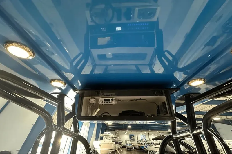 Slide: The Image of Blazer 2700 BAY 2023 - 12