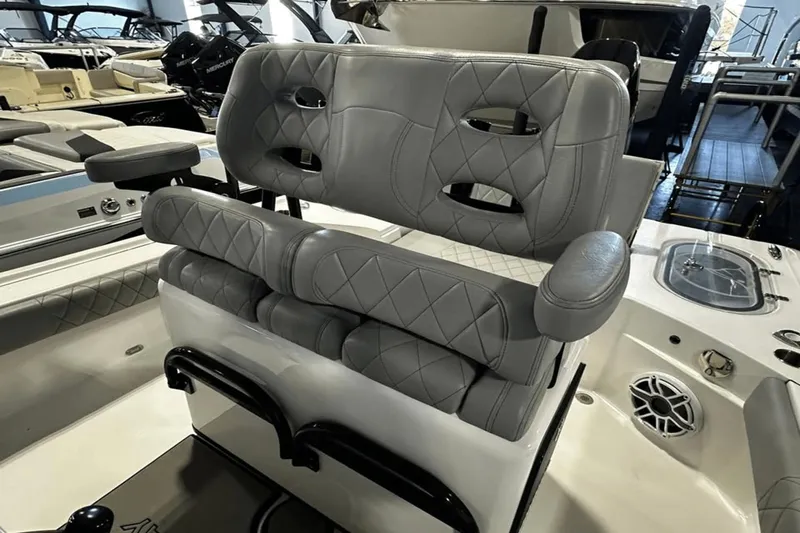 Slide: The Image of Blazer 2700 BAY 2023 - 14