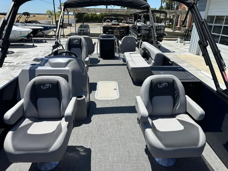 Slide: The Image of Barletta Aria Four-Point Fish A22F w/ 150HP Mercury! 2025 - 13